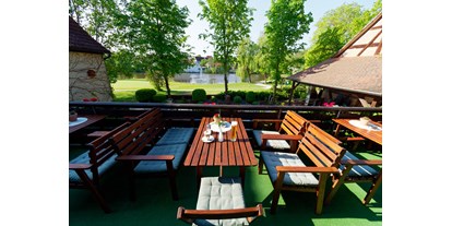 Golfurlaub - Golftrolley-Raum - Bayern - Golfclub Terrasse - Hotel Schloss Reichmannsdorf 