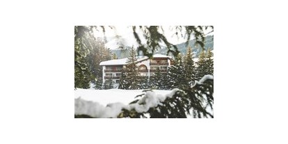 Golfurlaub - Haartrockner - Schweiz - Aussenansicht Winter - Hotel Waldhuus Davos