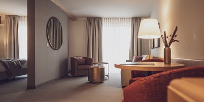 Golfurlaub - Balkon - Schweiz - Junior Suite / Familienzimmer - Hotel Waldhuus Davos