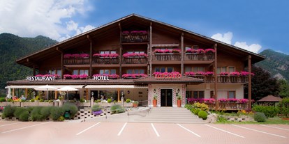 Golfurlaub - Abendmenü: mehr als 5 Gänge - Schweiz - Hotel Aussenansicht - SALZANO Hotel - Spa - Restaurant