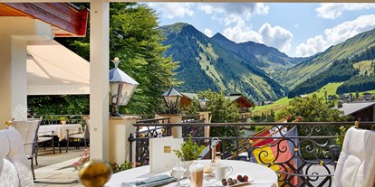Golfurlaub - Doppelwaschbecken - Tirol - Hotel Singer - Relais & Châteaux