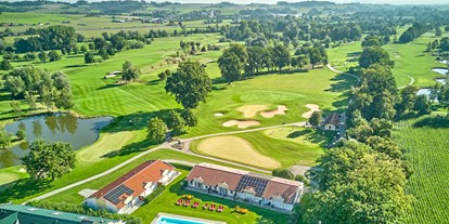 Golfurlaub - nächster Golfplatz - Bayern - Gutshof von oben - Gutshof Penning