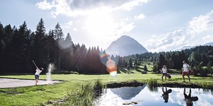 Golfurlaub - Hotel-Schwerpunkt: Golf & Hund - Tirol - Golfplatz Seefeld Wildmoos - der Inntalerhof als Gründerbetrieb - Inntalerhof - DAS Panoramahotel
