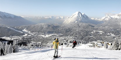 Golfurlaub - Doppelwaschbecken - Tirol - Alpin Ski - Abfahrtsgenuss mit über 30 Liften - Inntalerhof - DAS Panoramahotel