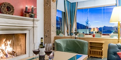 Golfurlaub - Umgebungsschwerpunkt: Berg - Tirol - Den Abend gemütlich ausklingen lassen in unserer Lounge - Inntalerhof - DAS Panoramahotel
