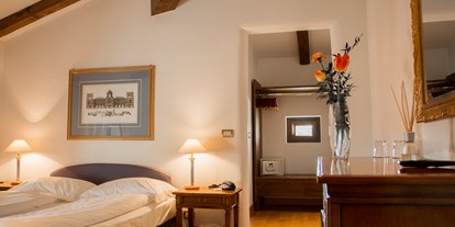 Golfurlaub - Parkplatz - Italien - Doppelzimmer Sunstar Hotel Piemont - Sunstar Hotel Piemont