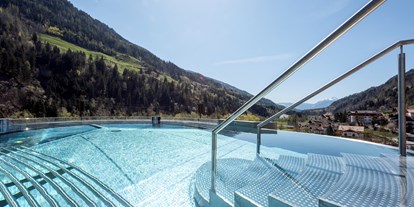 Golfurlaub - Wellnessbereich - Italien - Quellenhof Luxury Resort Passeier