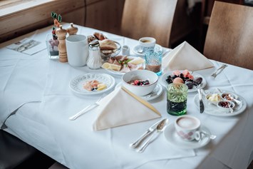 Golfhotel: Frühstück - Hotel Goldener Berg