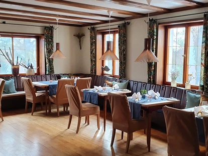 Golfurlaub - Abendmenü: à la carte - Ebersbach-Musbach - Restaurant Bauernstüble - Romantik Hotel Johanniter-Kreuz