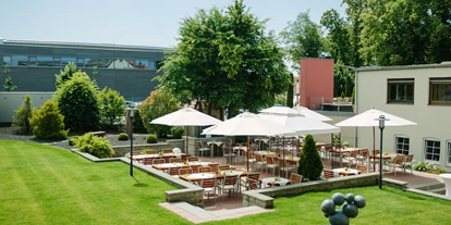 Golfurlaub - Seminarraum - Hirschberg an der Bergstraße - Gartenterrasse - Hotel Vorfelder