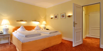 Golfurlaub - Zimmersafe - Fürsteneck - Suite Beispiel - Wunsch Hotel Mürz - Natural Health & Spa
