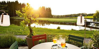Golfurlaub - WLAN - Terrasse des Restaurant ©Inge Prader - Golfresort Haugschlag