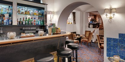 Golfurlaub - Abendmenü: à la carte - Davos Platz - Bolero Bar - Hotel Morosani Schweizerhof