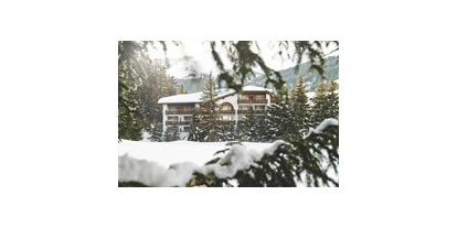 Golfurlaub - Kühlschrank - Schruns - Aussenansicht Winter - Hotel Waldhuus Davos