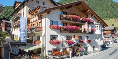 Golfurlaub - Sauna - Graubünden - Aussenansicht - Hotel La Cruna