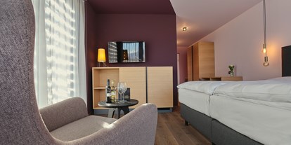 Golfurlaub - Kühlschrank - PLZ 3777 (Schweiz) - Hotelzimmer - Links Leuk Golfresort