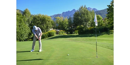 Golfurlaub - Golf-Schläger Verleih - Bruneck/Reischach - Mirabell Dolomites Hotel-Olang-Suedtirol-Golfclub Mirabell-Golf PRO - MIRABELL DOLOMITES HOTEL . LUXURY . AYURVEDA & SPA 
