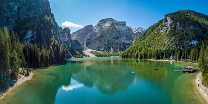 Golfurlaub - Bad und WC getrennt - Trentino-Südtirol - Mirabell Dolomites Hotel-Olang-Suedtirol-Sommer-aktiv-Pragser Wildsee - MIRABELL DOLOMITES HOTEL . LUXURY . AYURVEDA & SPA 