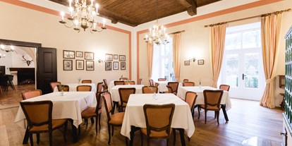 Golfurlaub - Abendmenü: à la carte - Mostviertel - Speisesaal von Michael Schafranek - Schloss Ernegg