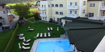Golfurlaub - Hotel-Schwerpunkt: Golf & Wellness - Oberösterreich - Wellness-Outdoor-Bereich - Hotel Eichingerbauer****s