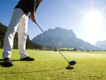 Golfurlaub - Pools: Außenpool beheizt - Burgberg im Allgäu - Golfhotel - Hotel Post Lermoos