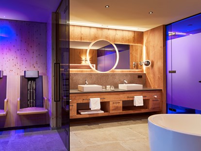 Golfurlaub - Zimmer mit Fernsicht - Königsleiten - Badezimmer - Sporthotel Ellmau