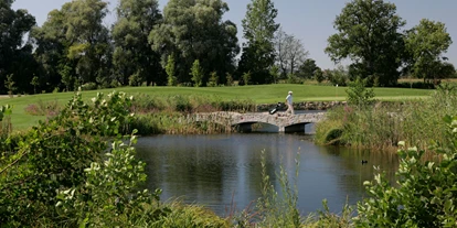 Golfurlaub - Zimmersafe - Fürsteneck - Beckenbauer Golf Course
Direkt am Gutshof Penning - Gutshof Penning