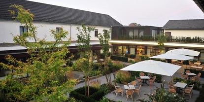 Golfurlaub - Abendmenü: 3 bis 5 Gänge - Niederrhein - Terrasse - Landhaus Beckmann