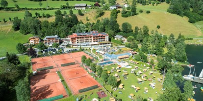 Golfurlaub - Klassifizierung: 4 Sterne S - Kühweg (Hermagor-Pressegger See) - Anlage am See - Familien-Sportresort Brennseehof