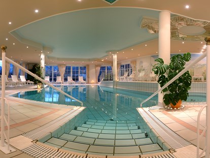 Golfurlaub - Hotel-Schwerpunkt: Golf & Romantik - Schloßberg (Maria Alm am Steinernen Meer) - sonnenhotel ZUM STERN