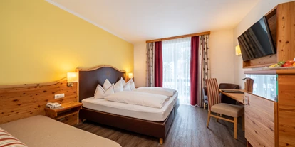 Golfurlaub - Wäscheservice - Tarvisio - Komfort Doppelzimmer - Hotel GUT Trattlerhof & Chalets****