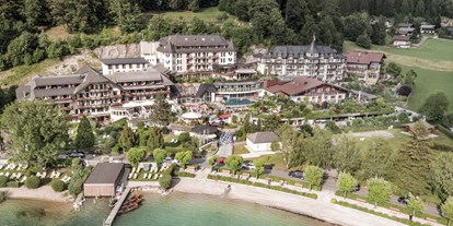 Golfurlaub - Golfkurse vom Hotel organisiert - Reith (Nußdorf am Attersee) - Außenansicht Sommer  - Ebner's Waldhof am See