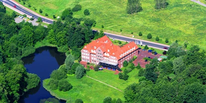 Golfurlaub - Golftrolley-Raum - Grabowhöfe - Luftbild Hotel - Park Hotel Fasanerie