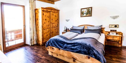 Golfurlaub - Zimmer mit Fernsicht - Königsleiten - Alpenhotel Tyrol - 4* Adults Only Hotel am Achensee