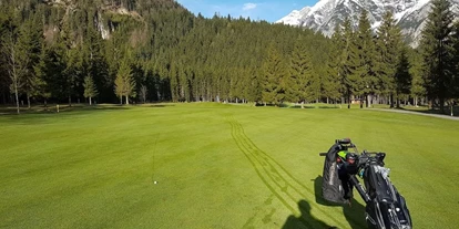 Golfurlaub - Driving Range: nicht überdacht - Kirchberg in Tirol - Golfen direkt vor der Haustüre des Alpenhotel Tyrol - Alpenhotel Tyrol - 4* Adults Only Hotel am Achensee