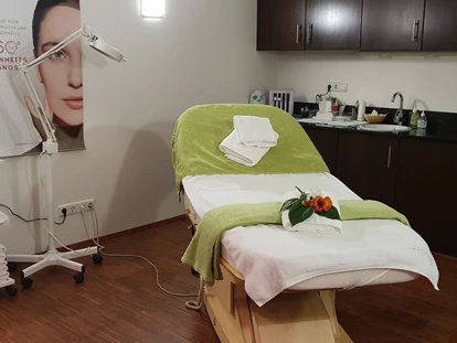 Golfurlaub - PLZ 78479 (Deutschland) - Massagen und Kosmetik - Romantik Hotel Johanniter-Kreuz