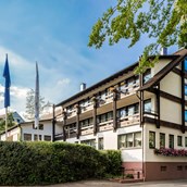 Golfhotel - Außenansicht Hotel - AKZENT- Hotel Frankenbrunnen
