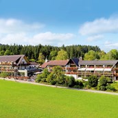 Golfhotel - Hausansicht - Hotel Grüner Wald