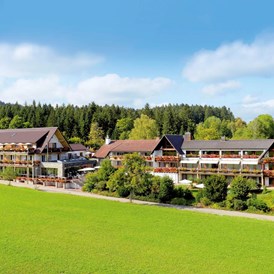 Golfhotel: Hausansicht - Hotel Grüner Wald
