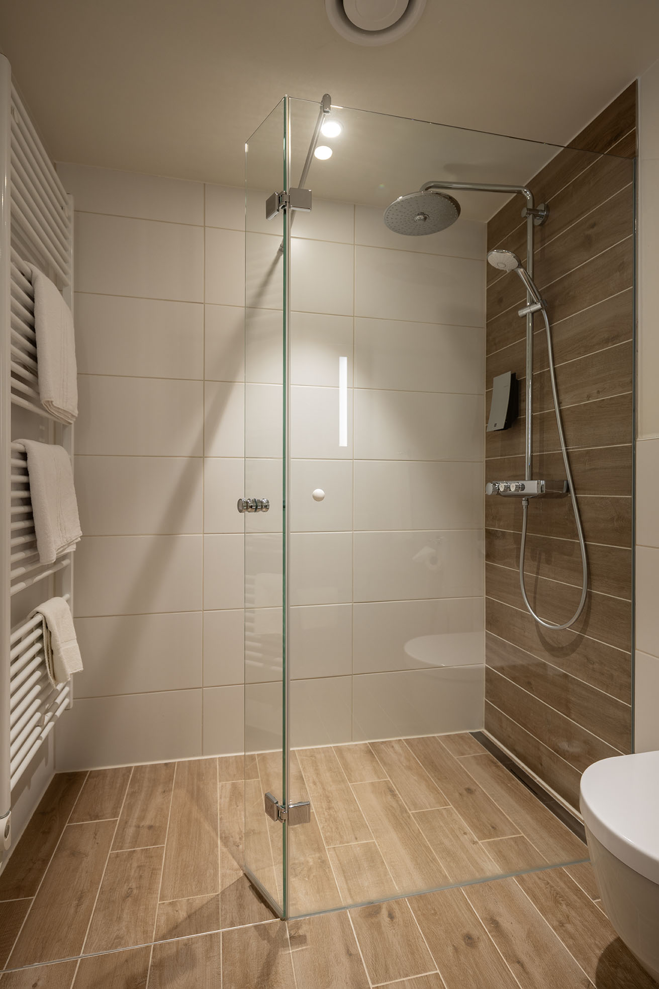 Golfhotel: Badezimmer Suite - Flair Park-Hotel Ilshofen