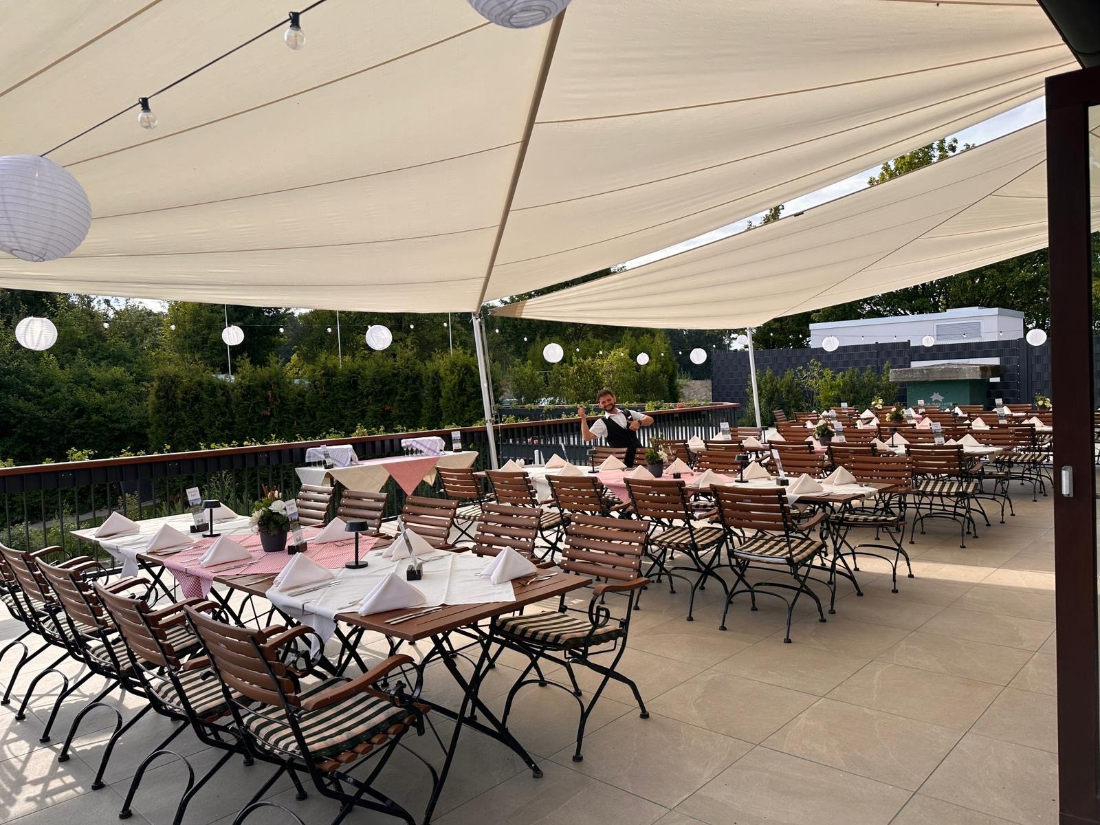 Golfhotel: Hotelterrasse von Raum Heidelberg - Flair Park-Hotel Ilshofen