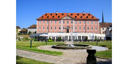 Golfurlaub - Deutschland - Ansicht Schlosspark und Terrasse - Hotel Schloss Reichmannsdorf