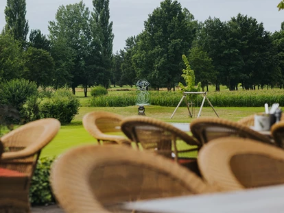 Golfurlaub - Bad und WC getrennt - Blick auf den Golfplatz Sagmühle - Gutshof Sagmühle