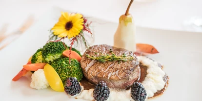 Golfurlaub - Fahrstuhl - Jeden Abend ein 5 Gänge Wahlmenü mit regional-mediterranen Gourmet Gerichten - Park Hotel Reserve Marlena