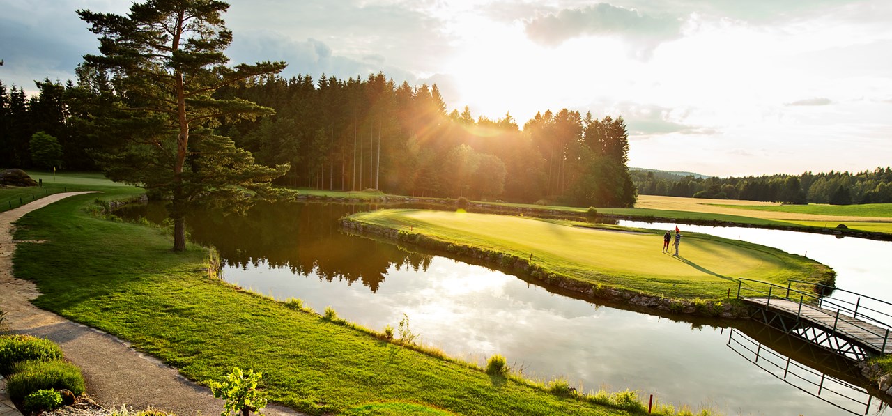 Golfresort Haugschlag Golfeinrichtungen im Detail Golfcourse Waldviertel