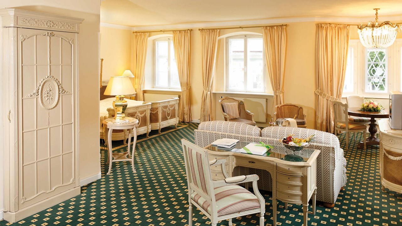 Residenz Heinz Winkler Zimmerkategorien Juniorsuite