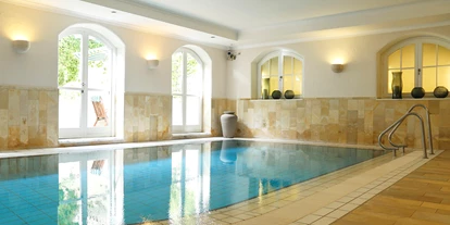 Golfurlaub - Deutschland - Gutshof Schwimmbad - Gutshofhotel Winkler Bräu