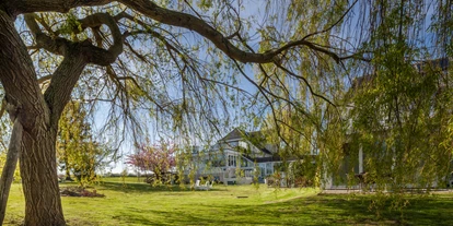 Golfurlaub - Deutschland - Blick in den Garten - HofHotel Krähenberg