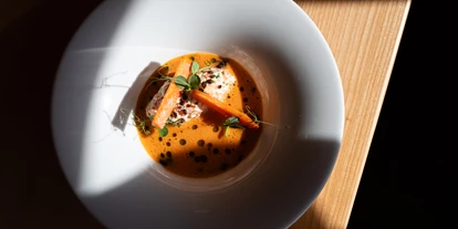 Golfurlaub - Fahrstuhl - Dreierlei von der Karotte im Restaurant HEIMAT - Gut Steinbach Hotel Chalets SPA