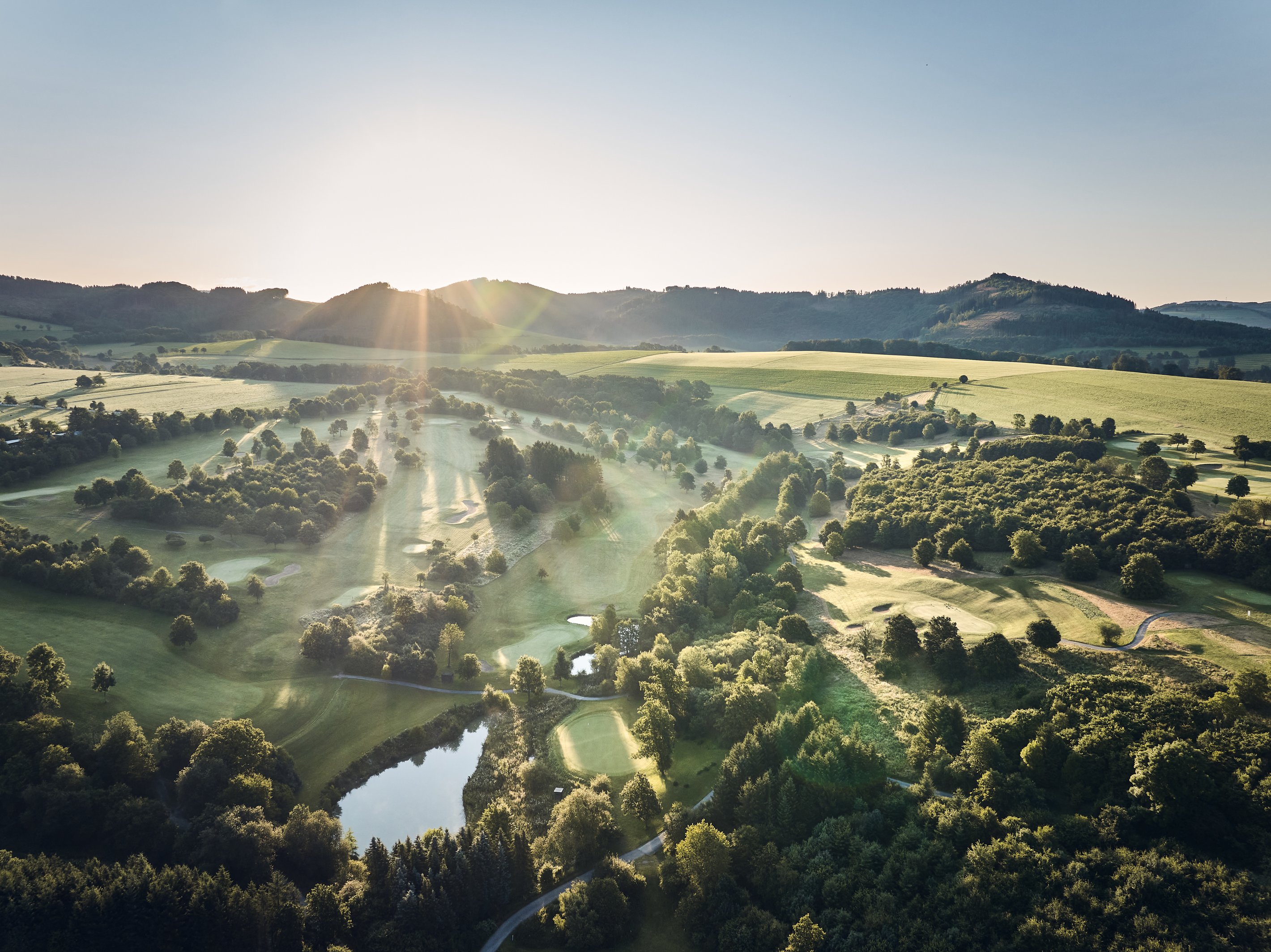 Golfurlaub - Nordrhein-Westfalen - 27-Loch Panoramagolfplatz - Romantikhotel Störmann